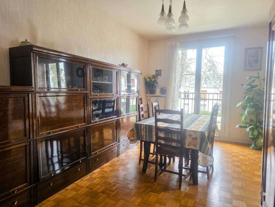 Appartement à RAMBOUILLET
