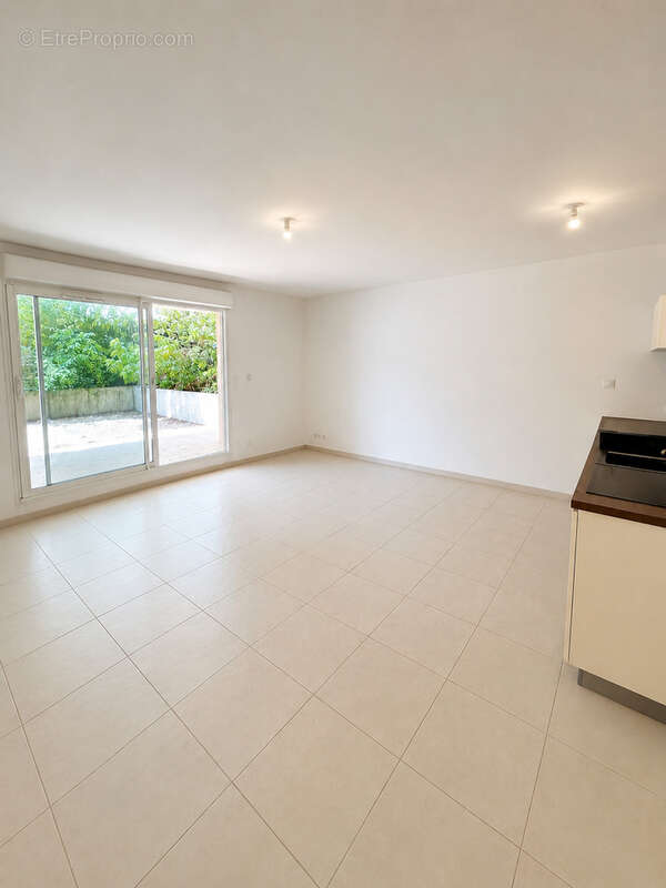 Appartement à MARSEILLE-9E