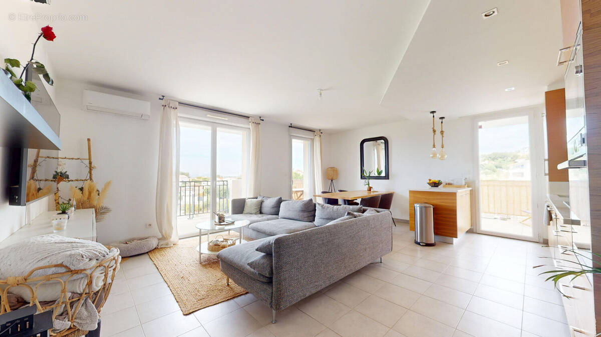 Appartement à PLAN-DE-CUQUES