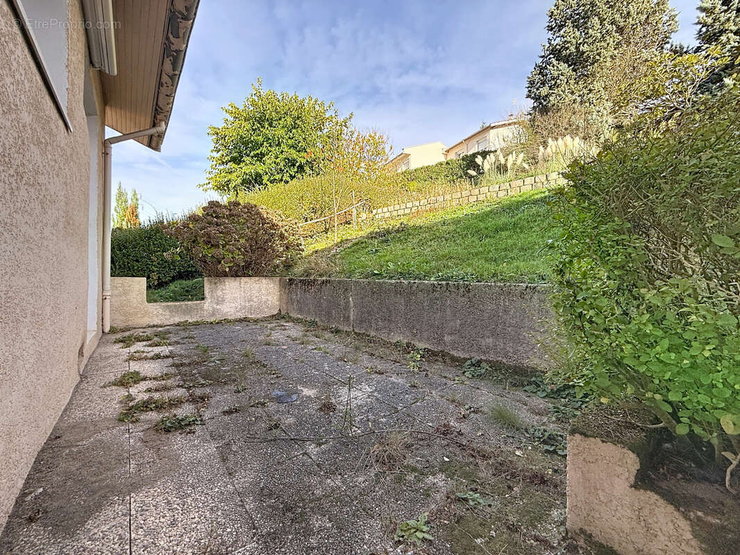 Maison à LA TALAUDIERE