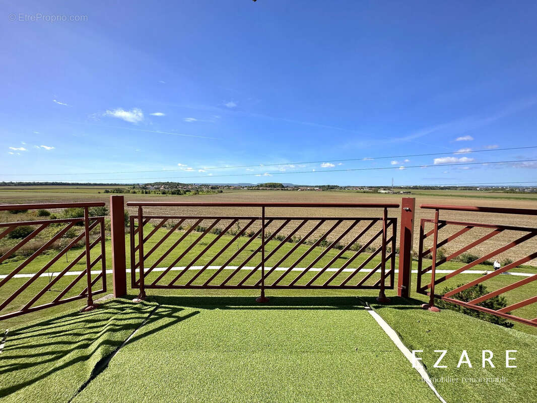 Appartement à CHEVIGNY-SAINT-SAUVEUR