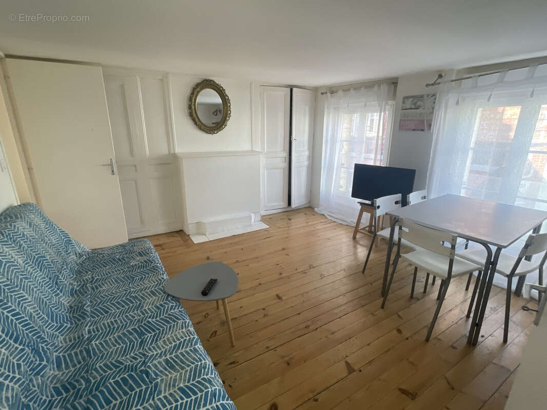 Appartement à TROUVILLE-SUR-MER