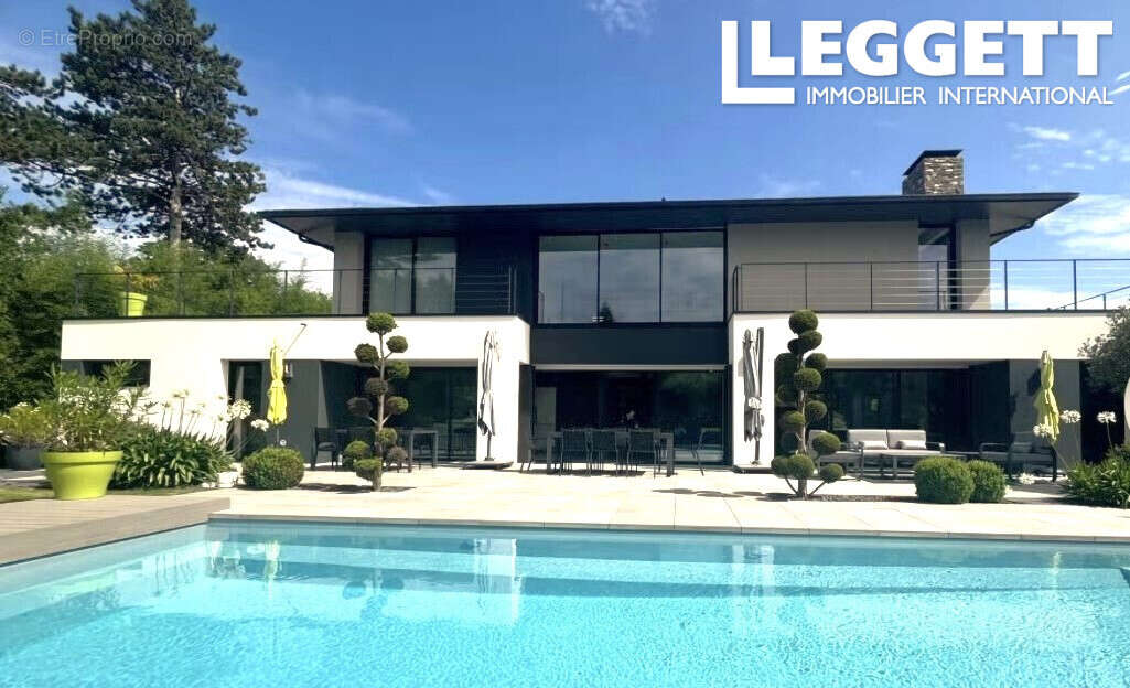 Maison à SUCE-SUR-ERDRE