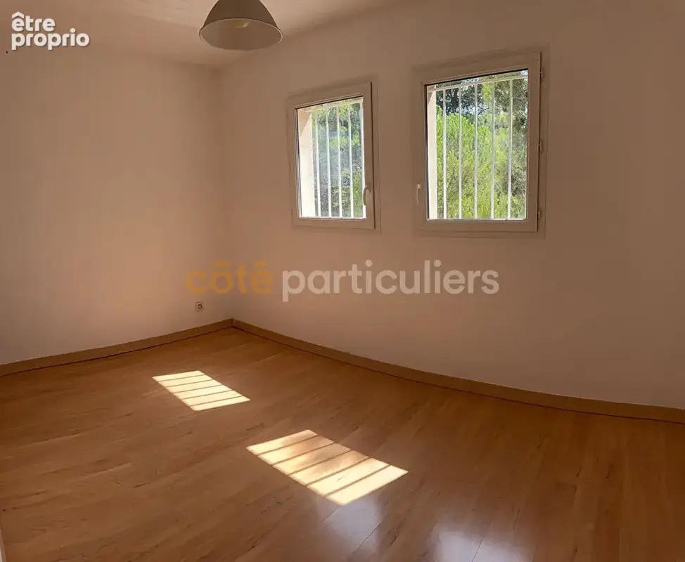 Villemoustaussou. Belle villa d'architecte de 156 m² avec piscine sur un terrain de 2 050 m² - photo 15