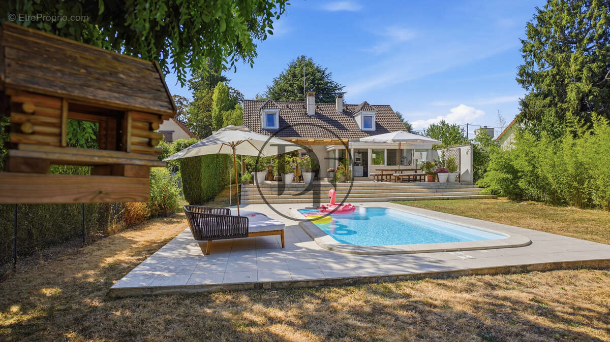 MAISON MONTIGNY-SUR-LOING - 190 M2 avec sous sol total et piscine - photo 24