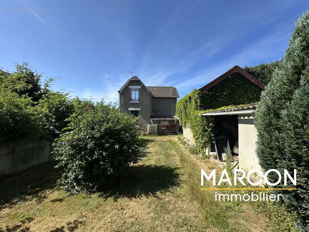 Maison à LA SOUTERRAINE