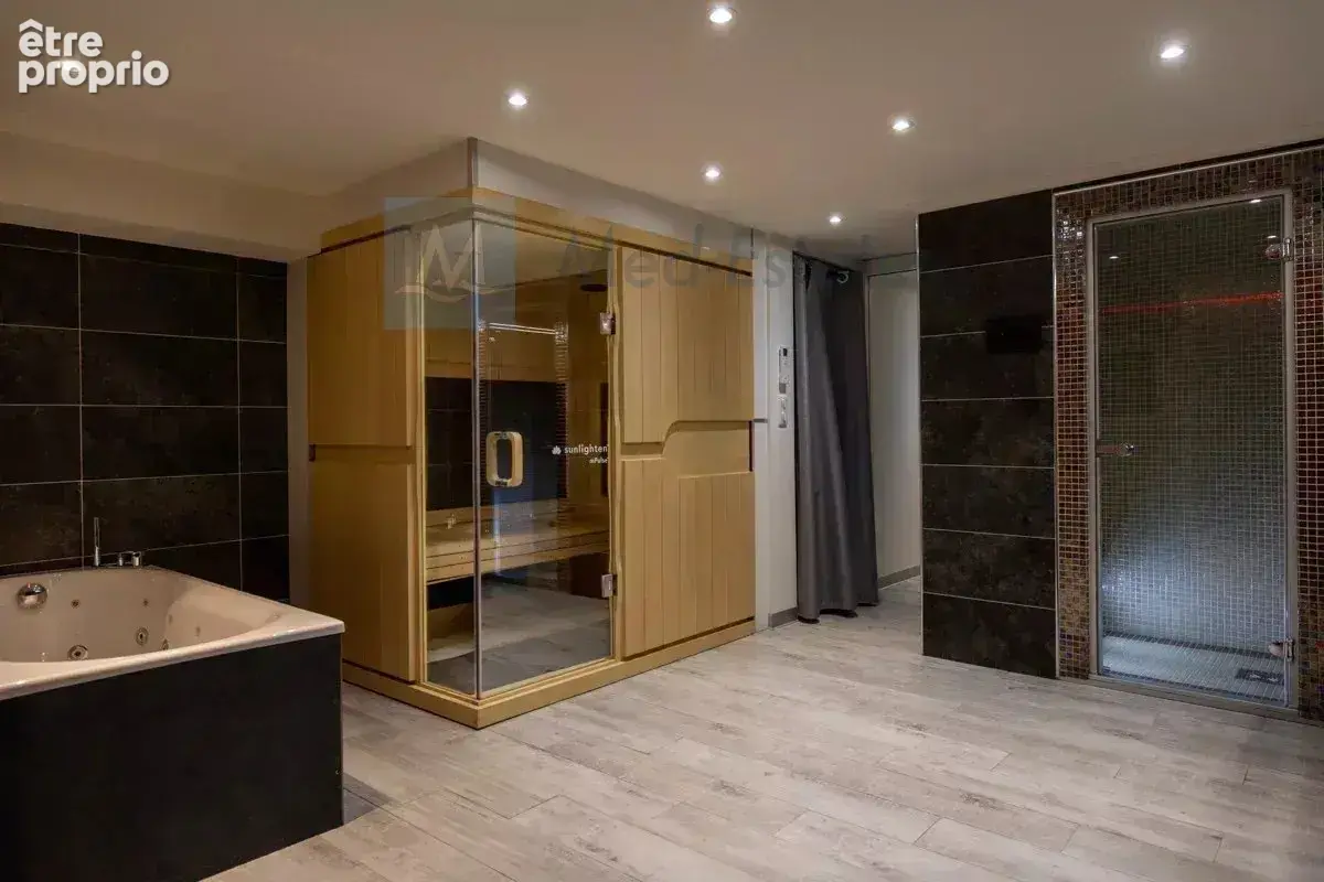 Triplex moderne avec piscine à Port Grimaud - photo 15