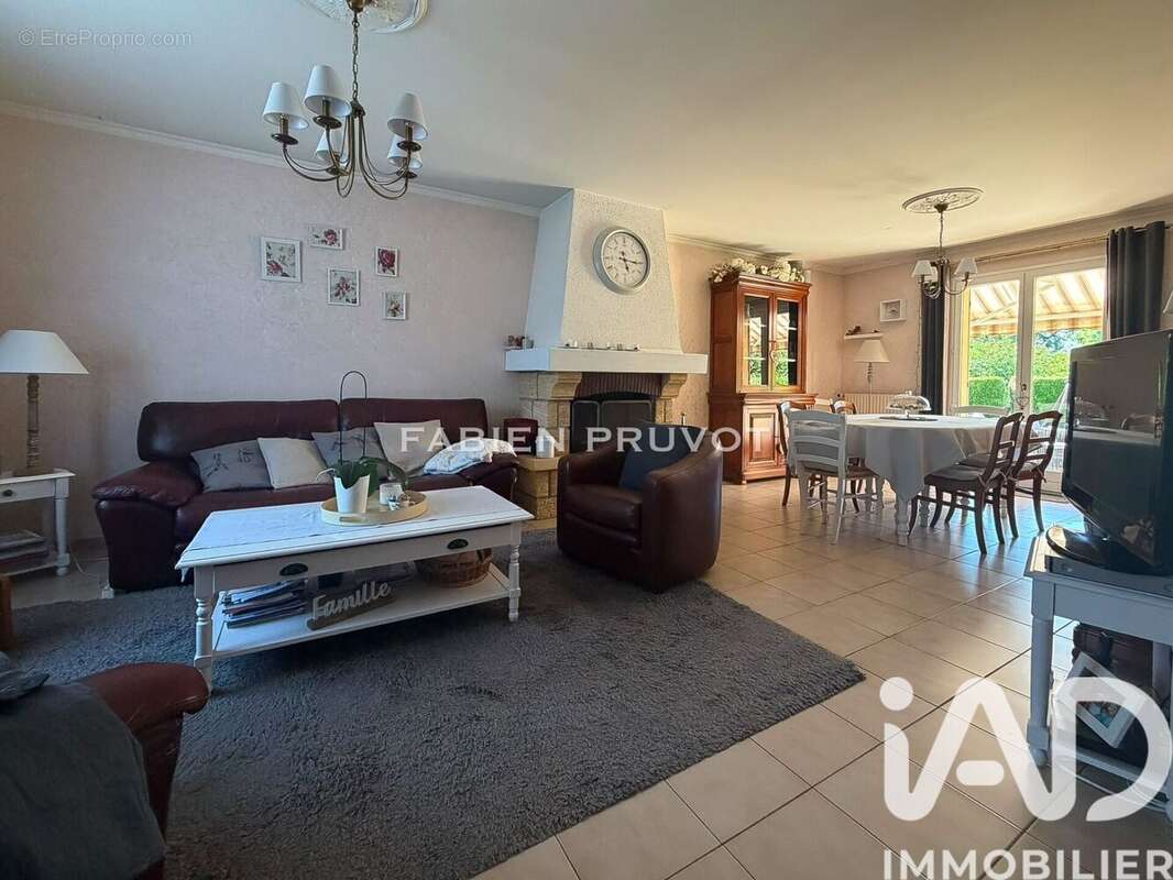 Photo 4 - Maison à ENNERY