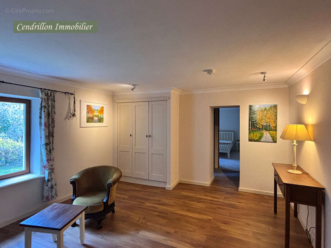 Maison à SAINT-JUNIEN-LA-BREGERE