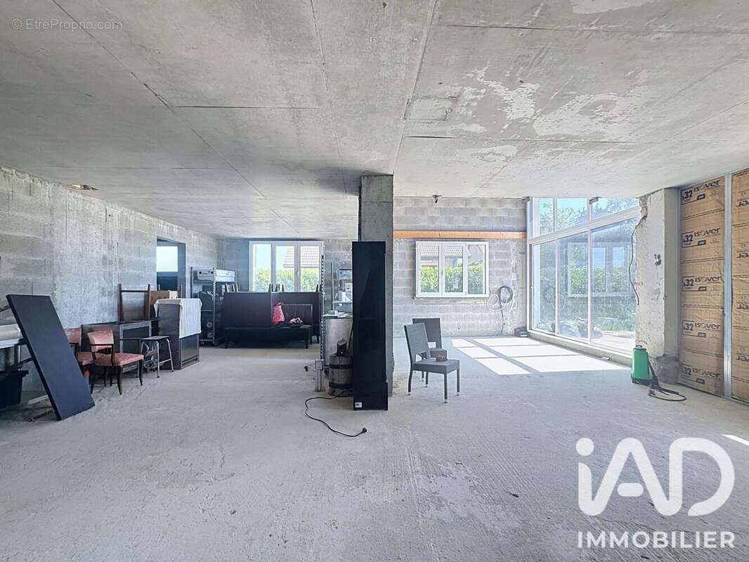 Maison 346 m² à Vetraz-Monthoux  - photo 5