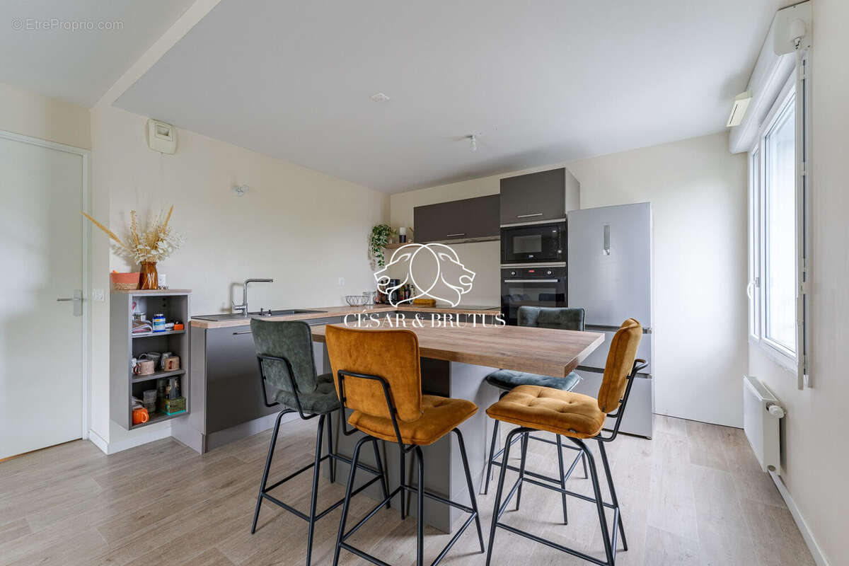 Appartement à VAULX-EN-VELIN