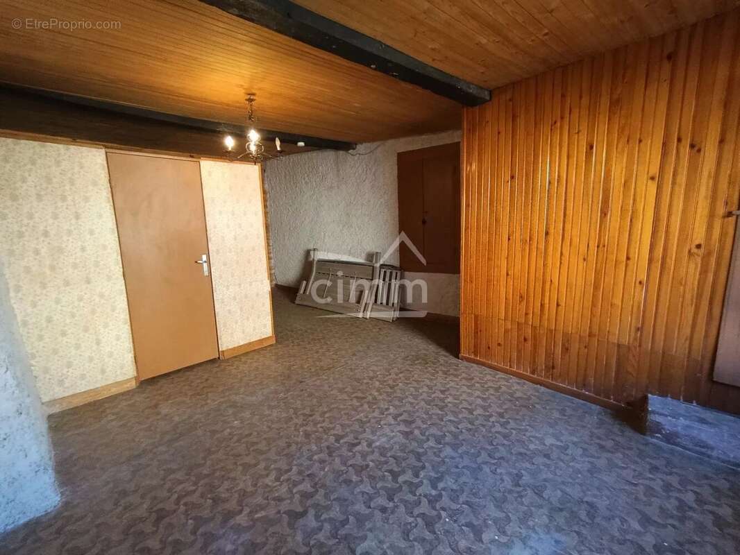 Maison à BARRET-SUR-MEOUGE