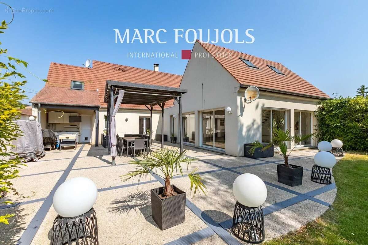 Maison à TROSLY-BREUIL