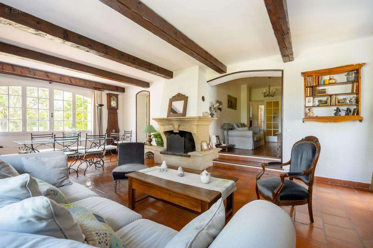 Maison à ROQUEFORT-LA-BEDOULE