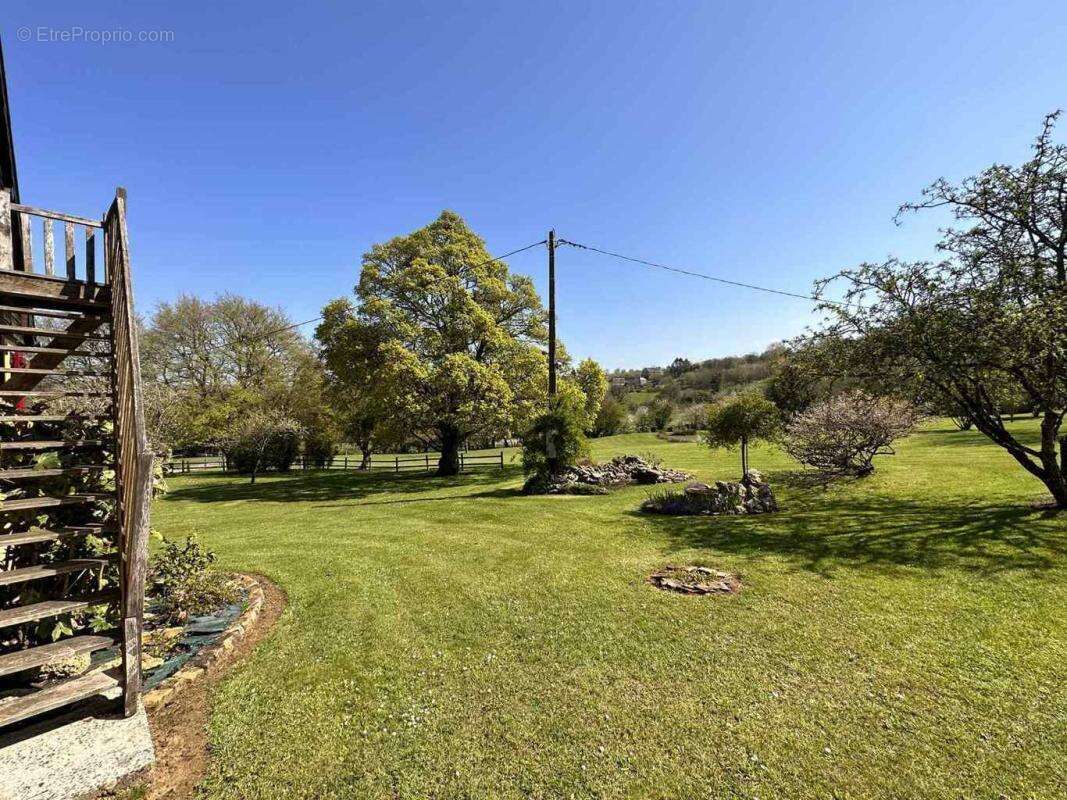 Maison à SAINT-MARTIN-DU-VIEUX-BELLEME