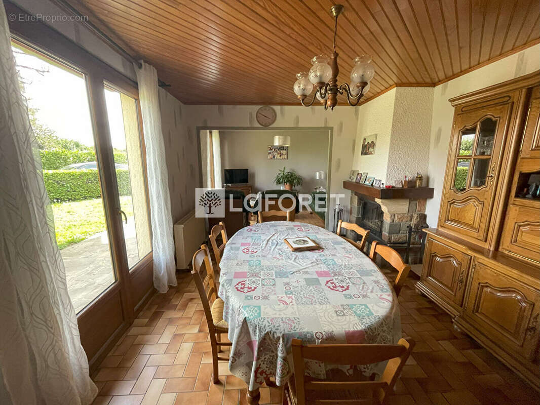 Maison à SAINT-MAUR