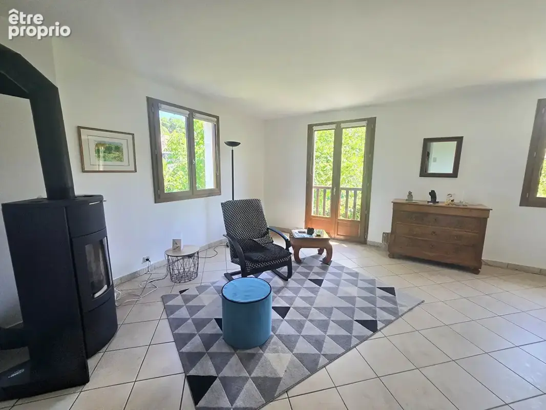 Maison spacieuse avec jardin - photo 5