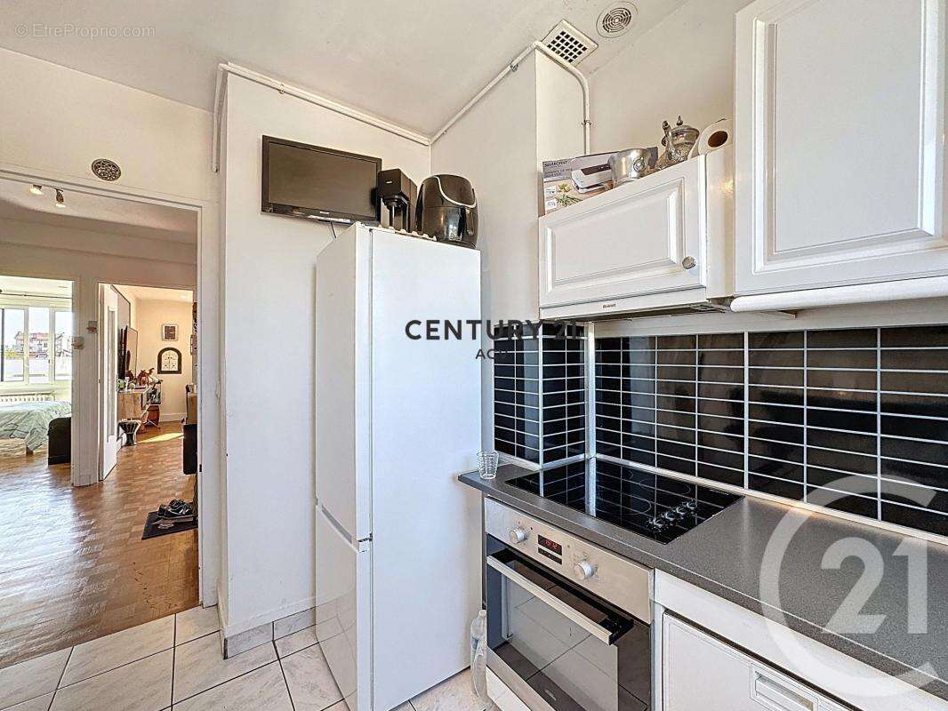 Appartement à MAISONS-ALFORT