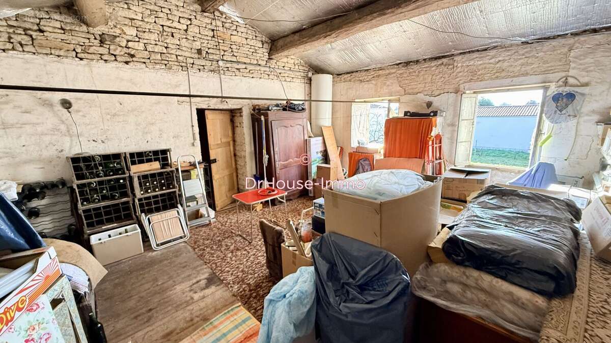 Maison à SAINT-HILAIRE-LA-PALUD