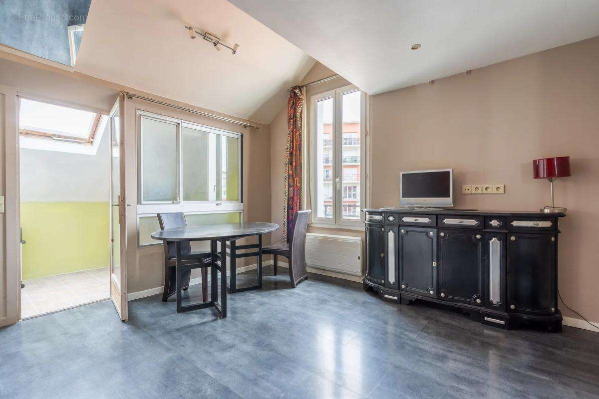 Appartement à SAINT-DENIS