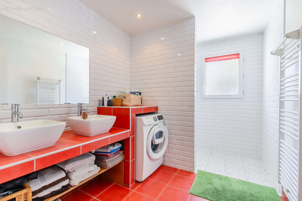 Maison à SAINT-HILAIRE-DE-RIEZ