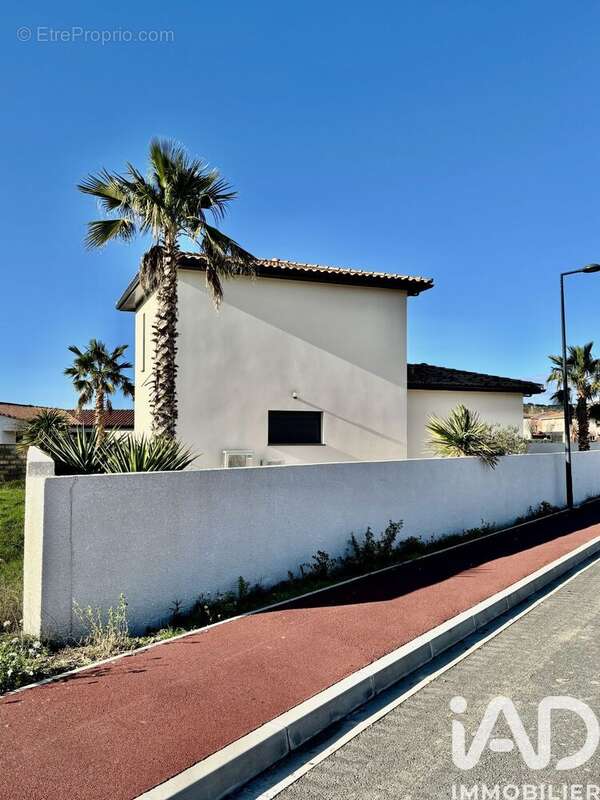 Photo 6 - Maison à BIZANET