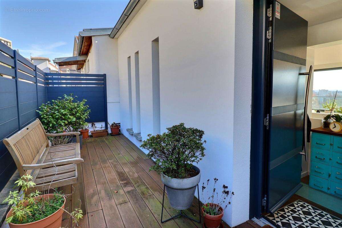 Maison à LE PLESSIS-ROBINSON