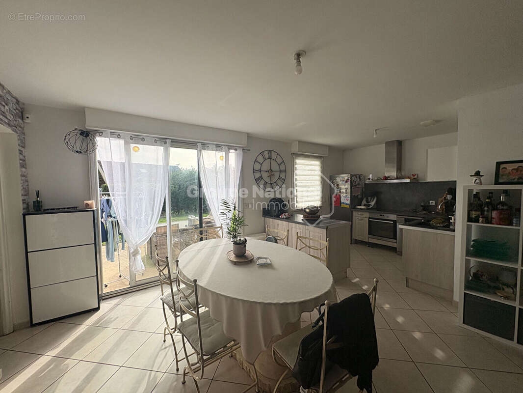Maison à LE DELUGE