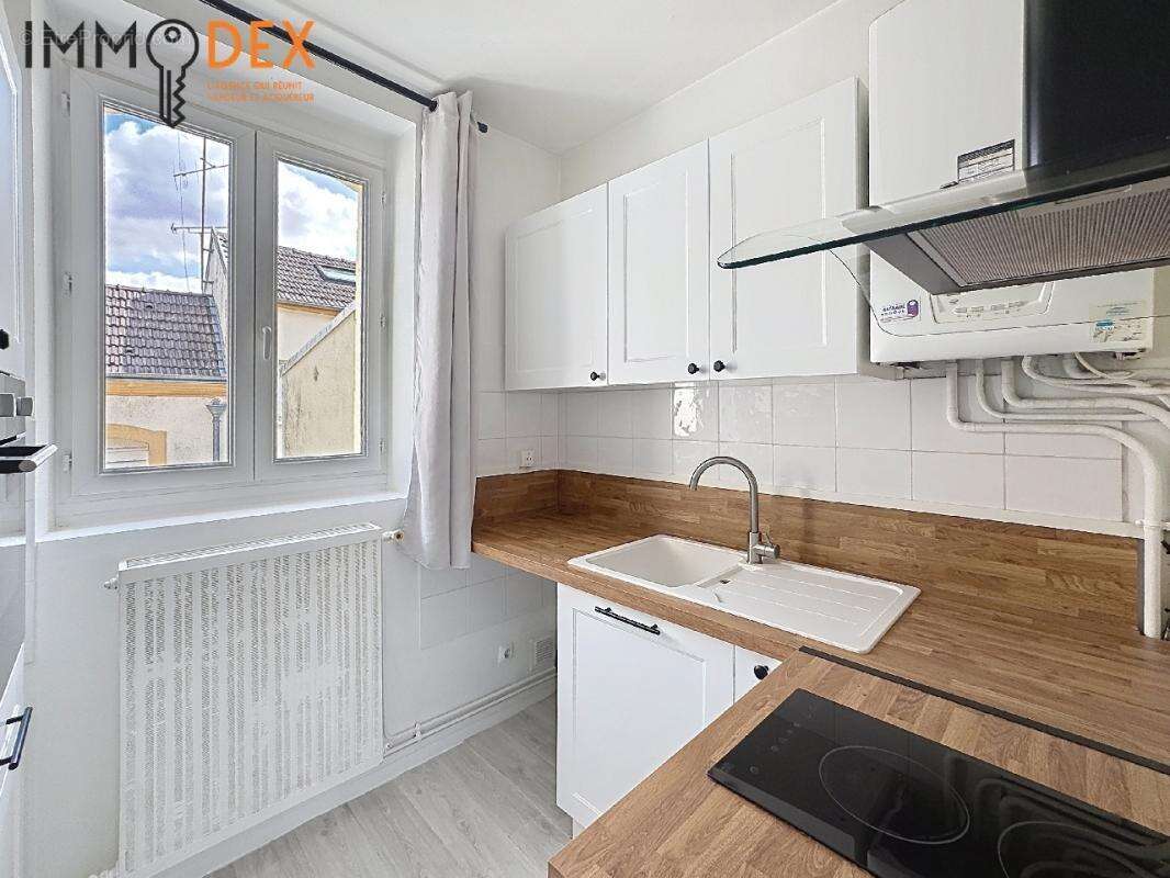 Appartement 36 m² à Reims  - photo 6