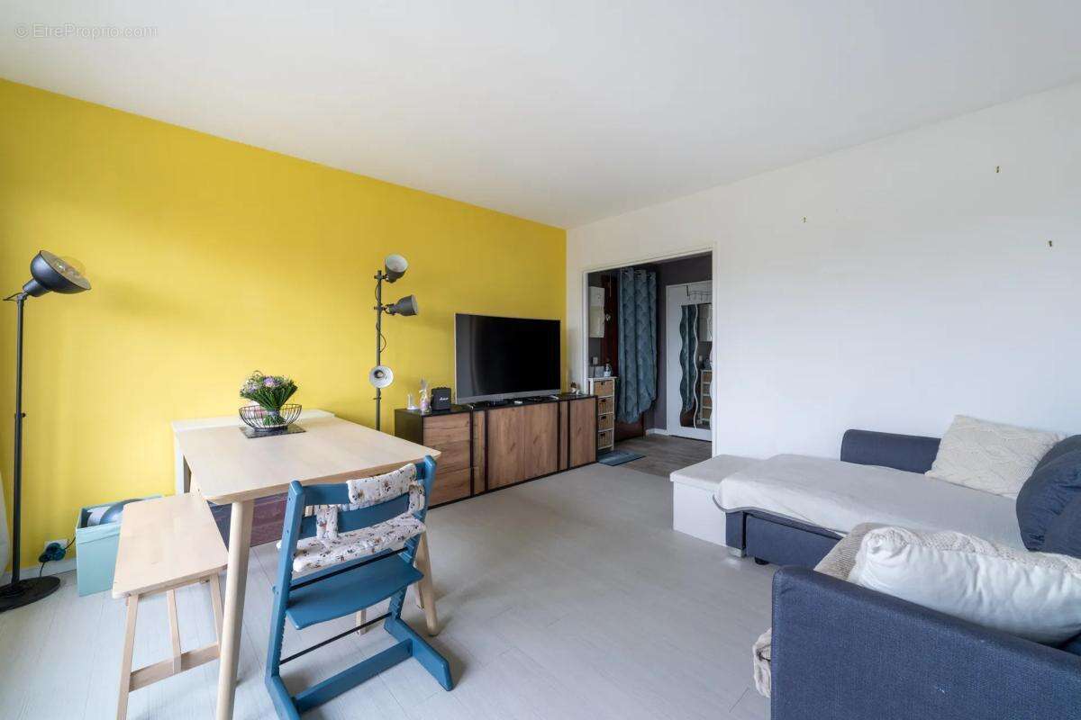 Appartement à AUBERGENVILLE