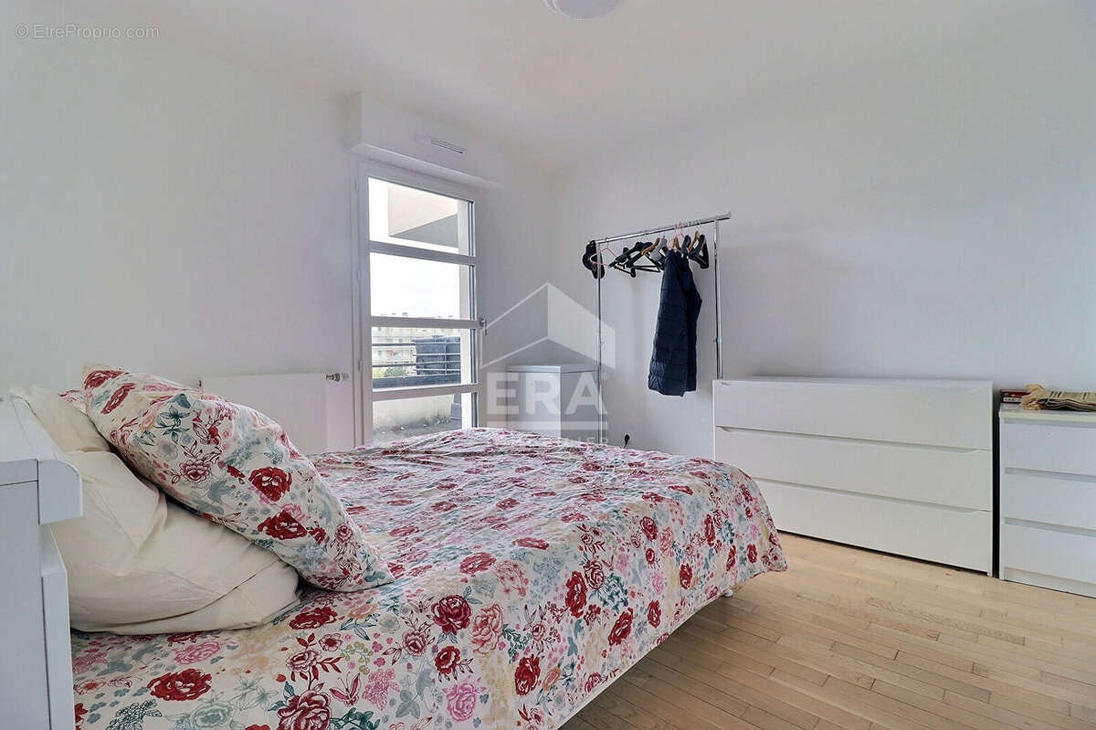 Appartement Colombes 5 pièce(s) 97 m2 - terrasse de 67 m² - photo 11