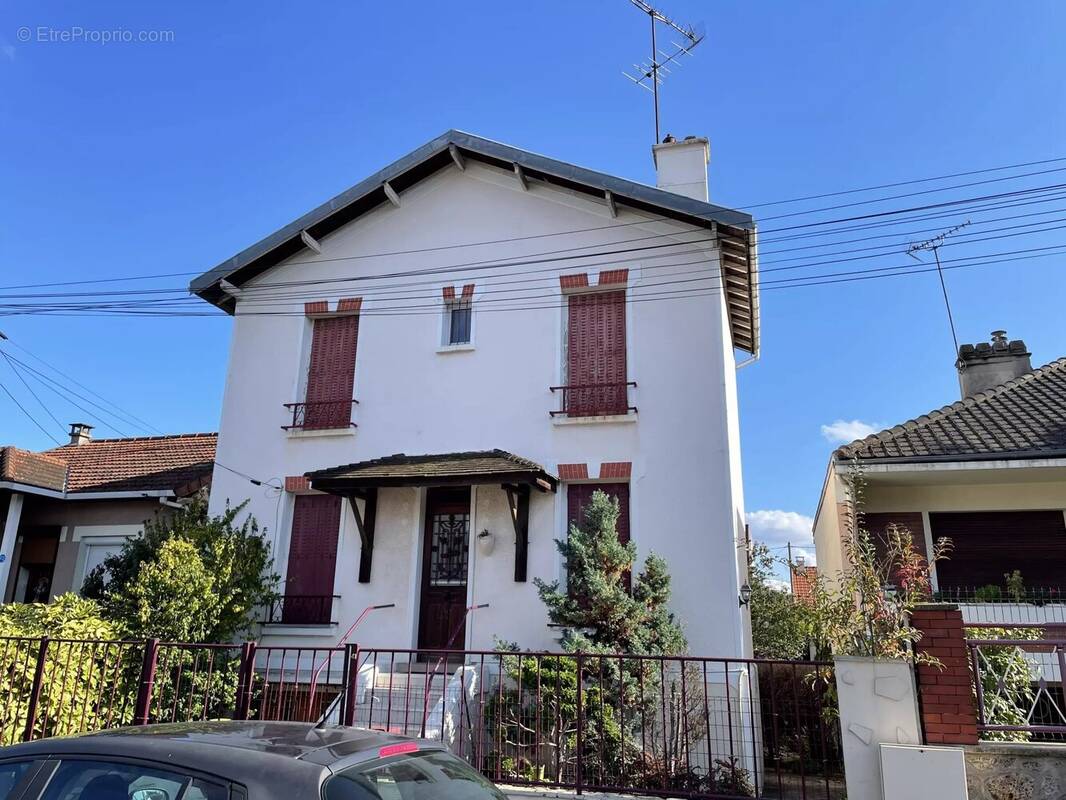 Maison à VILLEMOMBLE