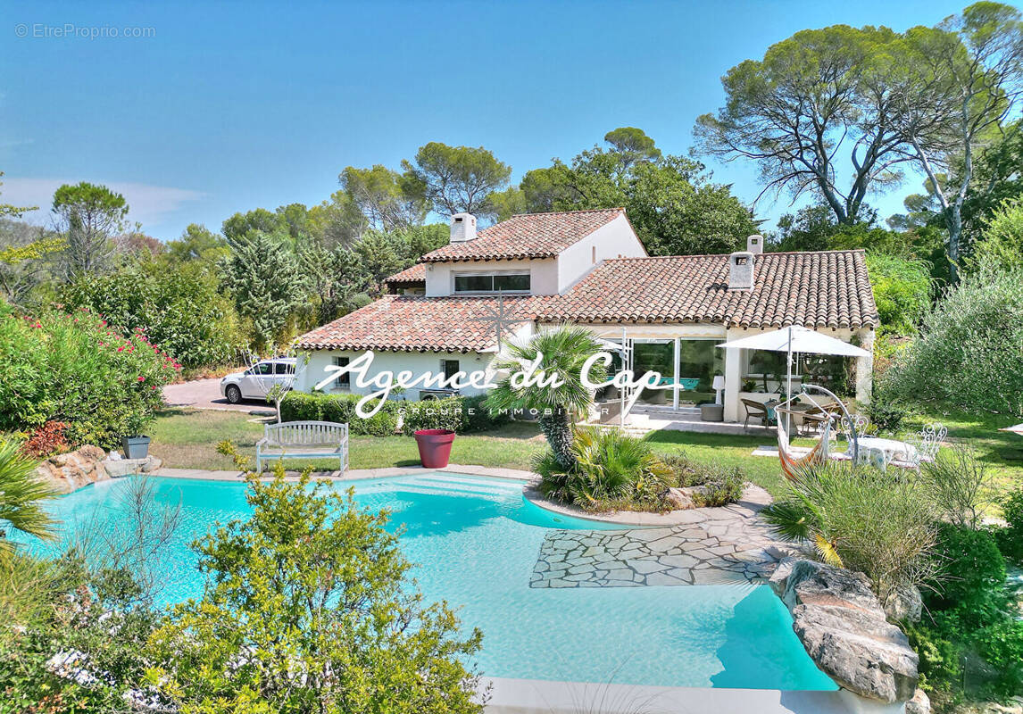 Maison à SAINT-RAPHAEL