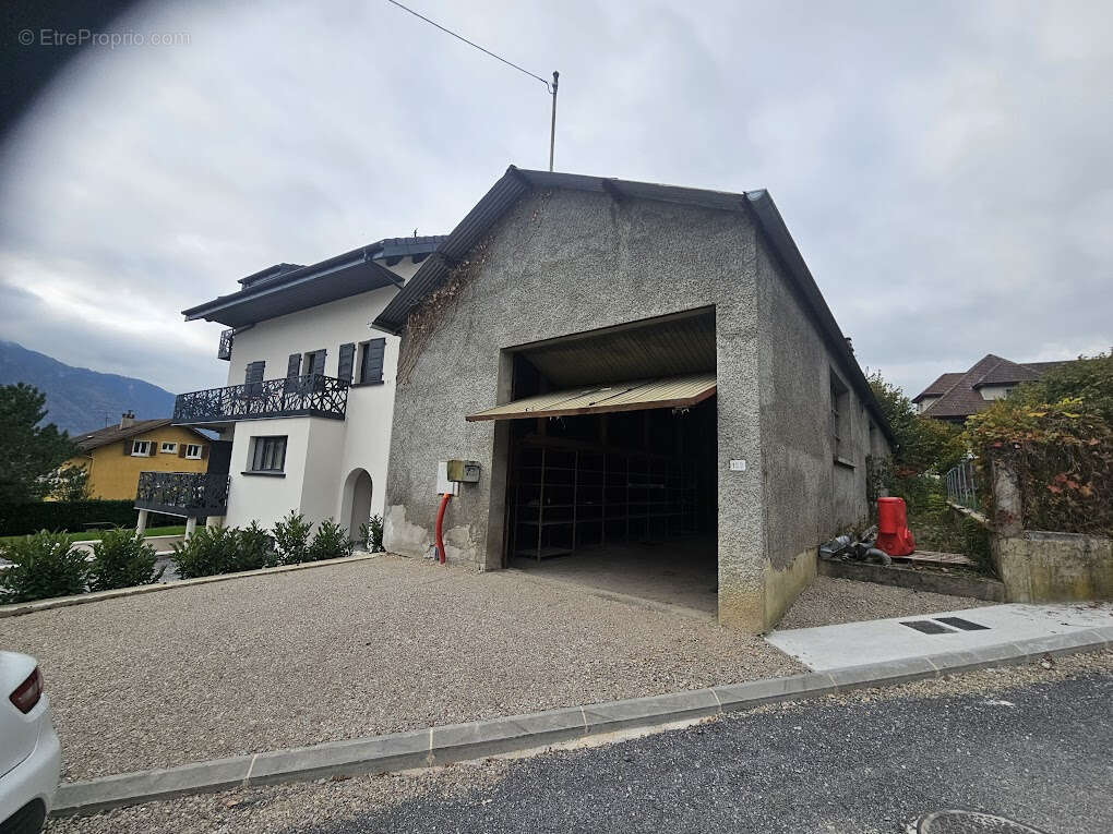 Maison à BONNEVILLE