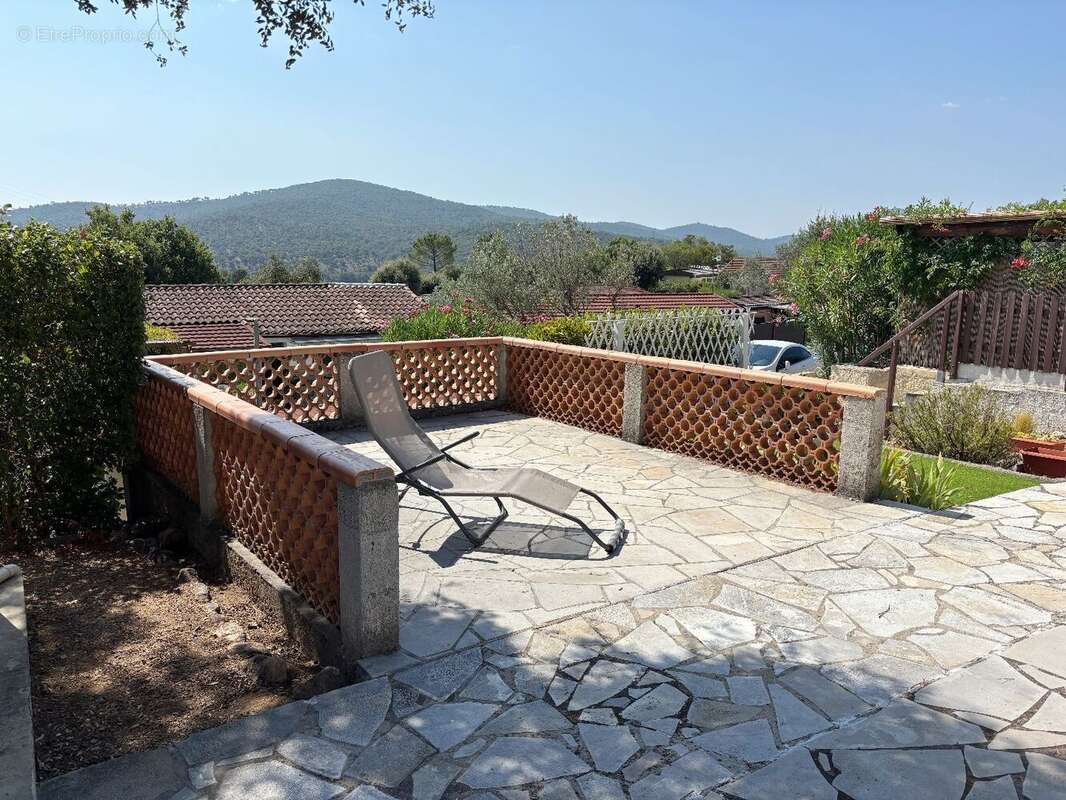Maison 38 m² à Roquebrune-Sur-Argens  - photo 7