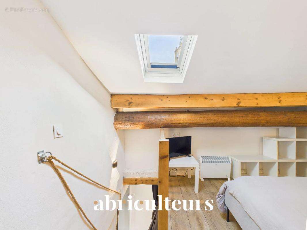 GRANS (13450) - Maison de village T4 rénovée - photo 11