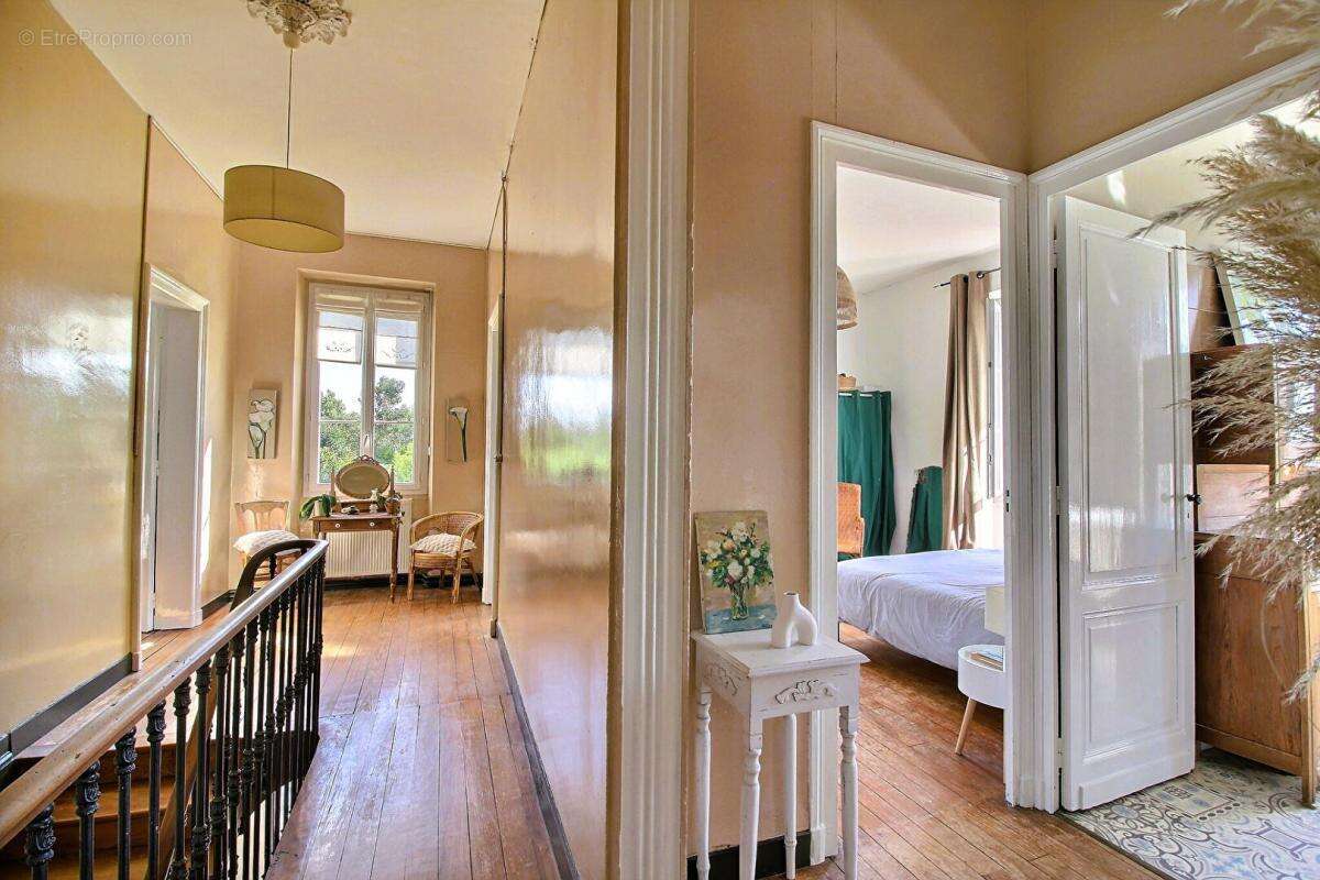 Maison à SAINT-LOUIS-DE-MONTFERRAND