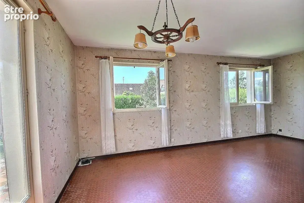 Potentiel exceptionnel : plain-pied 4 chambres sur 1260 m² - photo 5