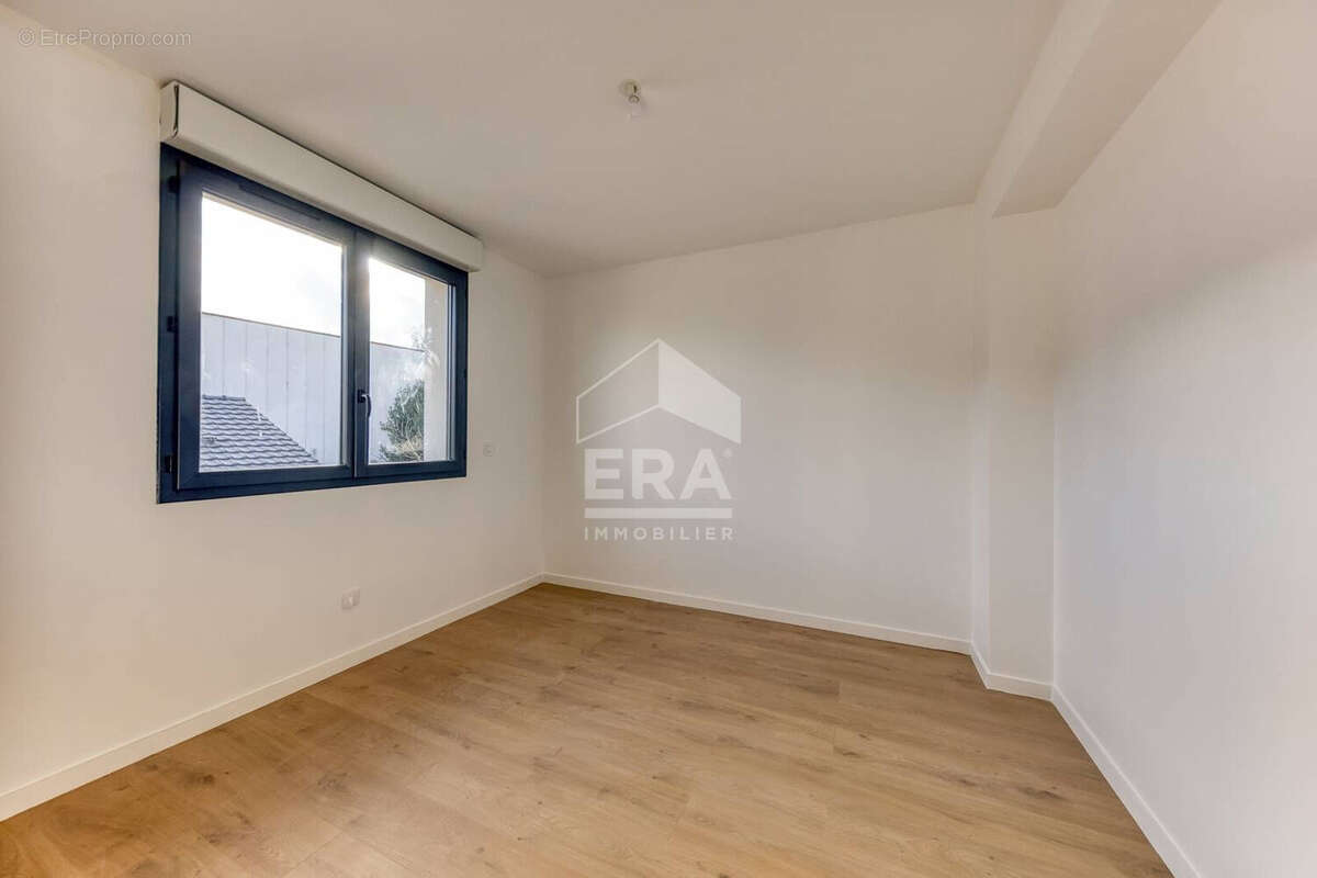 Appartement à PONTAULT-COMBAULT