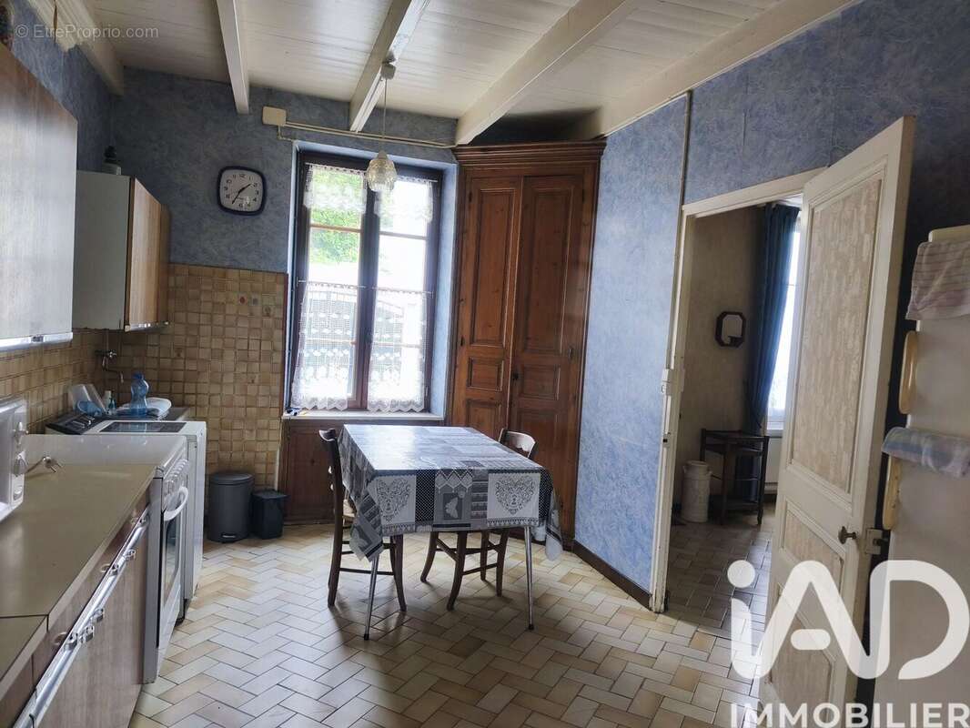Maison 107 m² à Voulgezac  - photo 3