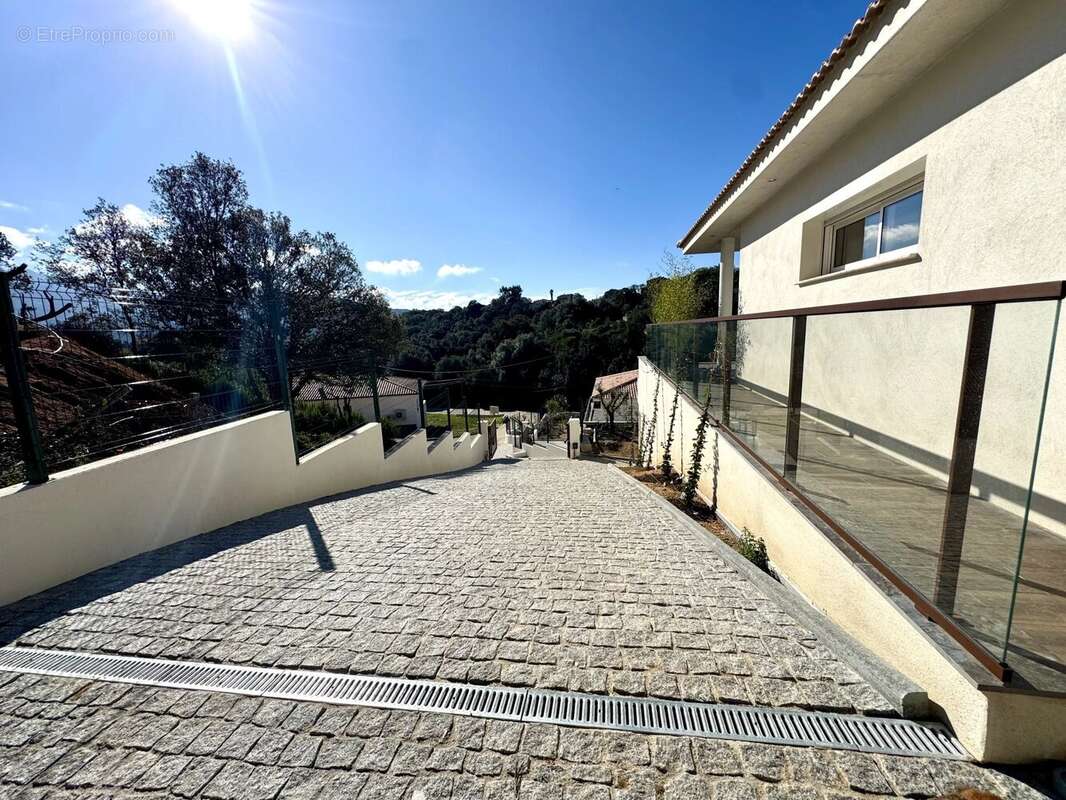 Maison à BASTELICACCIA