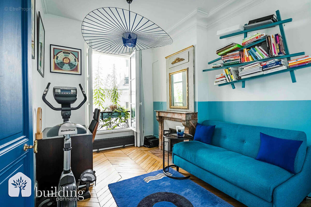 Appartement à PARIS-8E