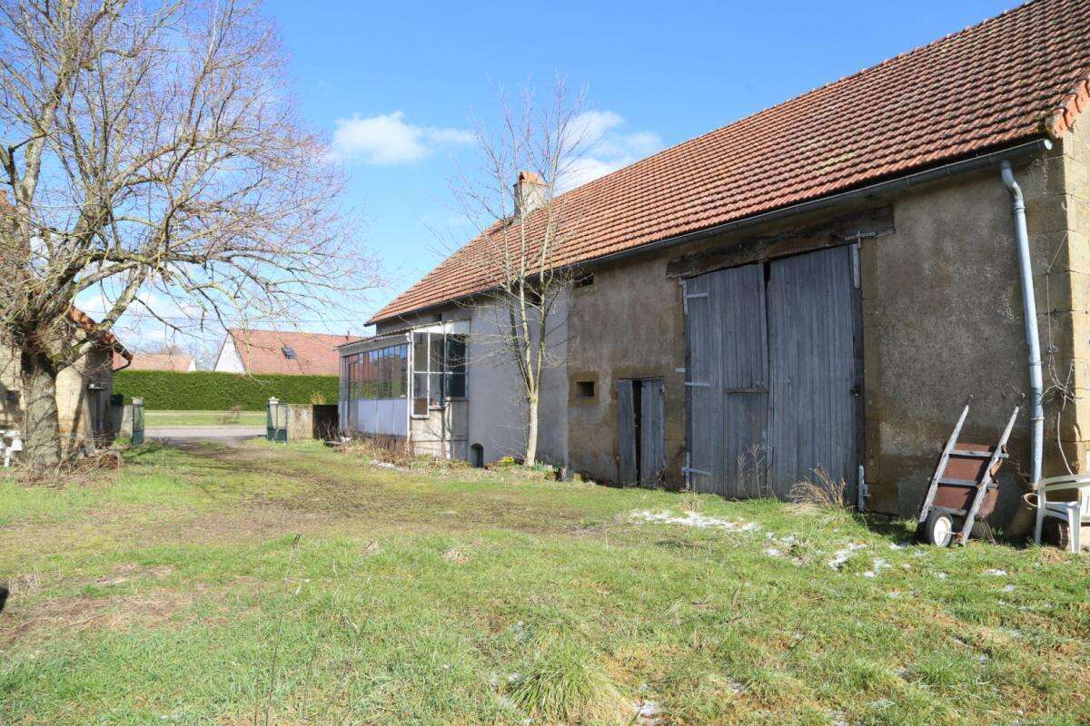 Maison à DRACY-SAINT-LOUP