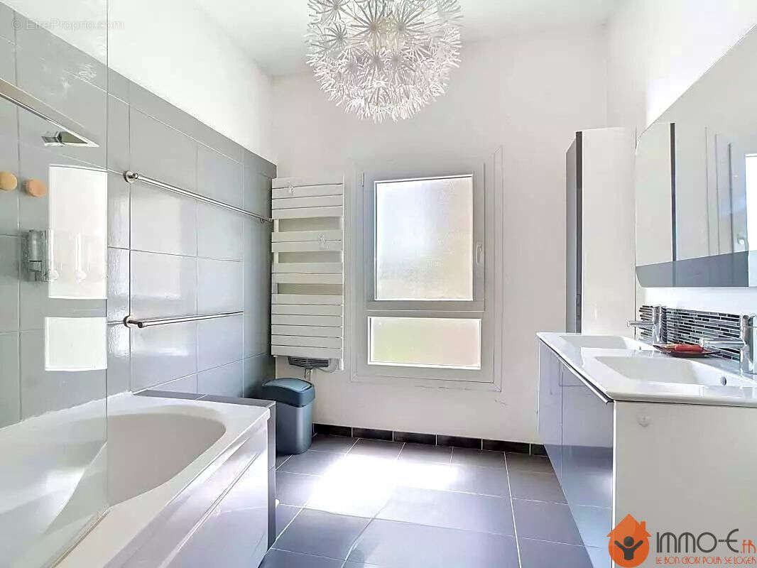 Maison à SAINT-GERMAIN-SUR-MORIN