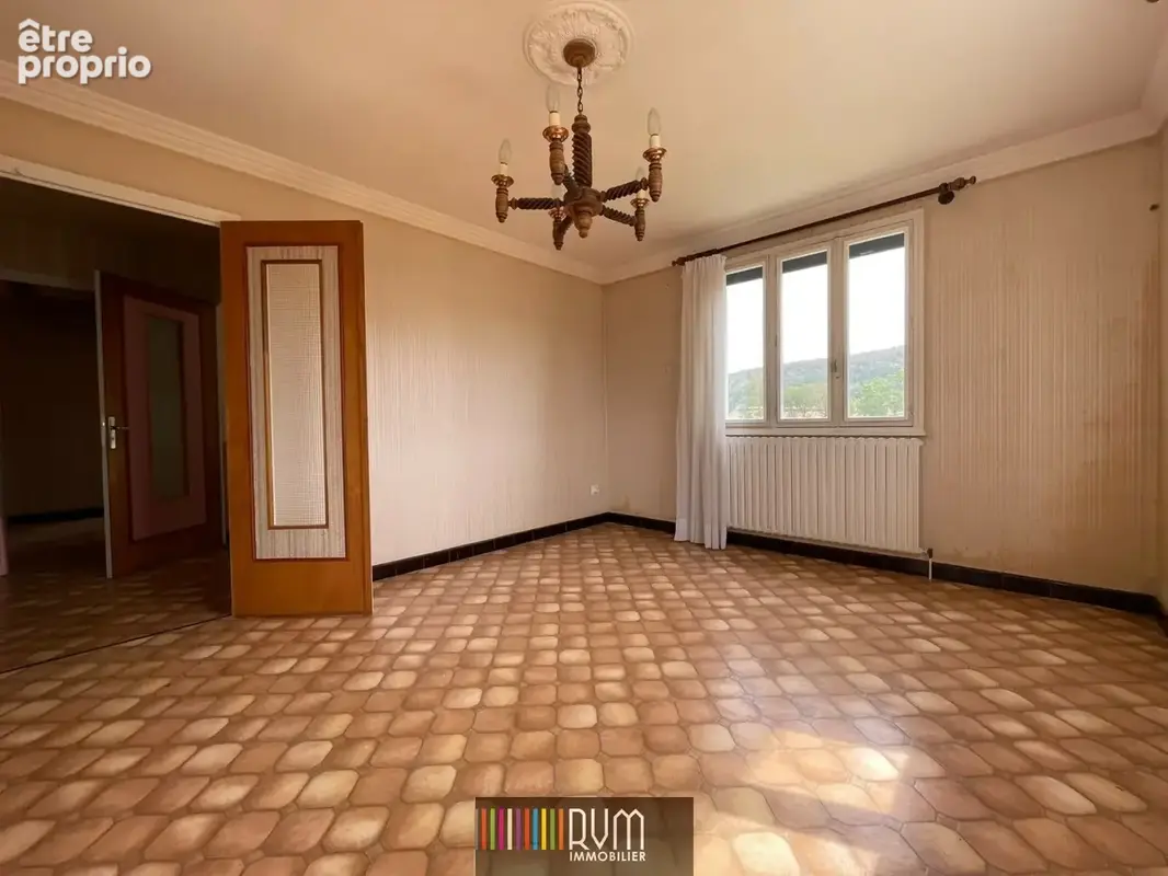 Maison 4 pièces 103 m² à vendre à Villereversure (01250) - photo 8