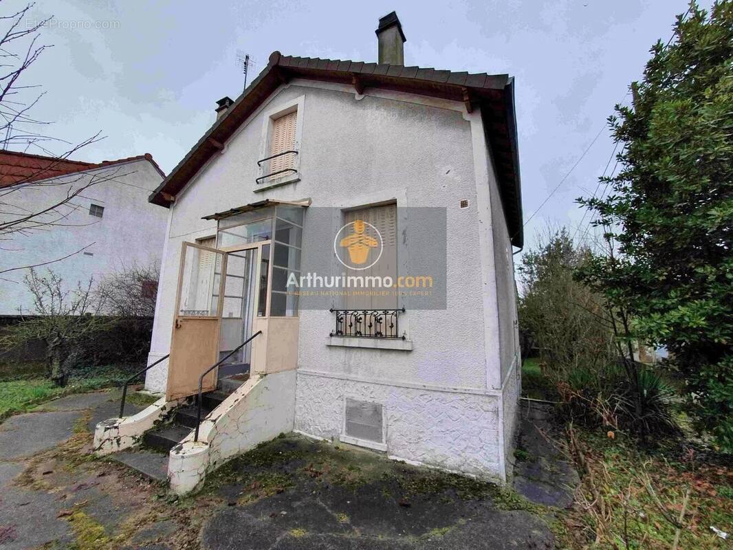 Maison à GOUSSAINVILLE