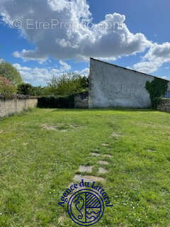 Maison à CORME-ROYAL