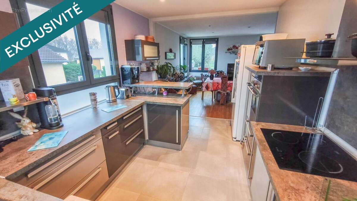 Photo 6 - Maison à LE MESNIL-SAINT-DENIS