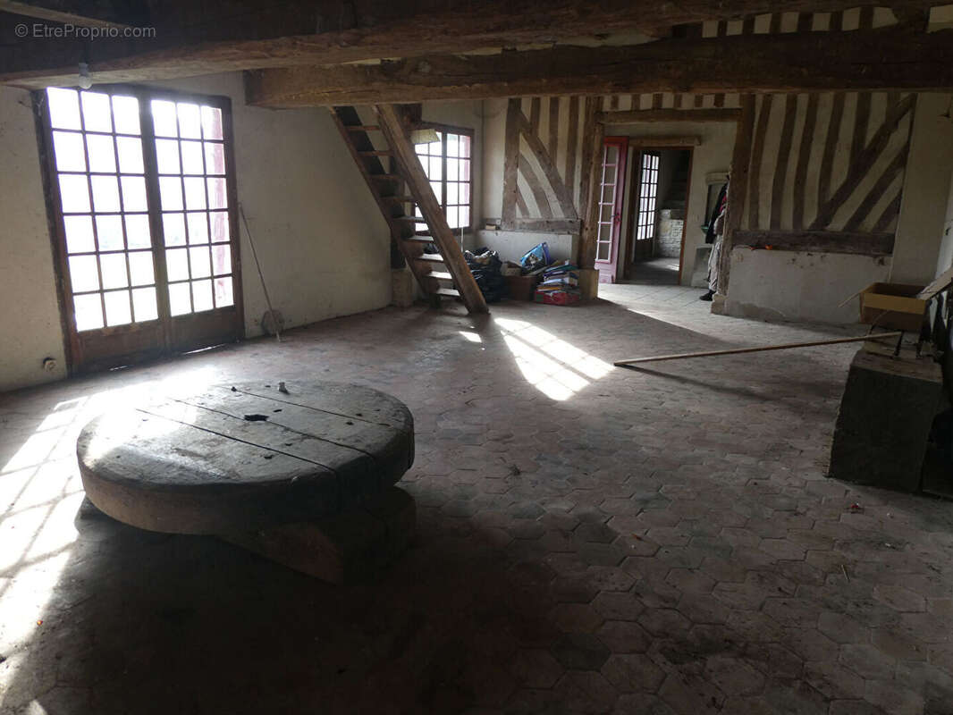 Maison à PONT-L'EVEQUE