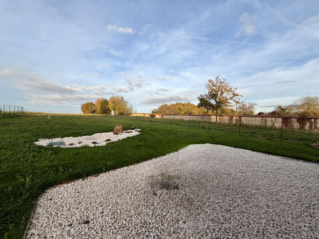 Maison à COULOMMIERS